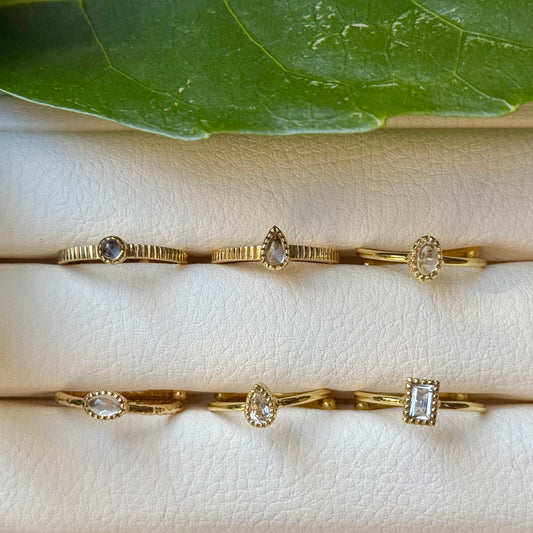 Brass petit ring 〈Crystal〉