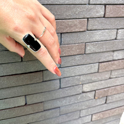Big stone design ring 3