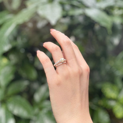 Pearl design ring 2