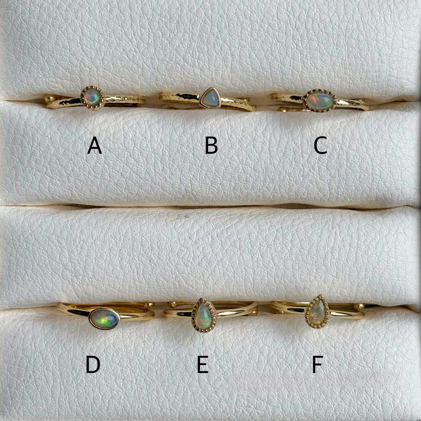 Brass petit ring〈Opal〉