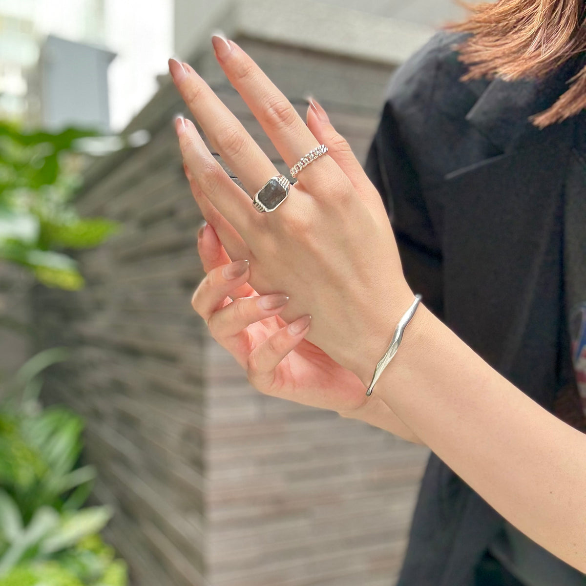Square design ring 3