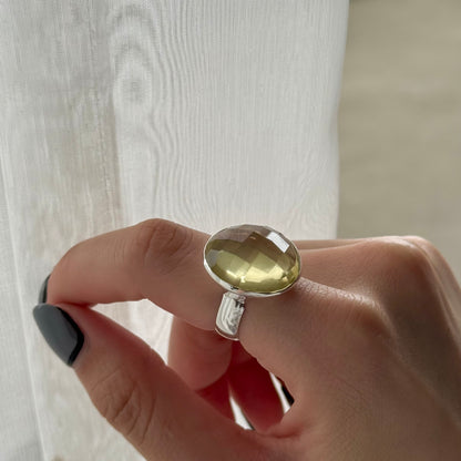 Big stone ring 5