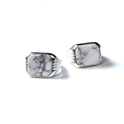 Square design ring 2