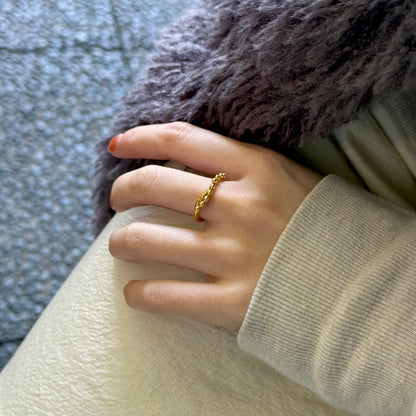 Brass plain ring 32