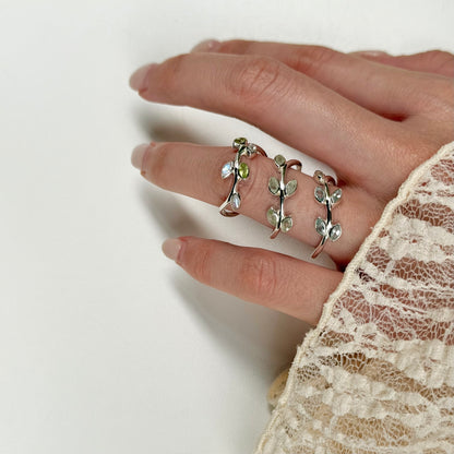 Leaf design ring