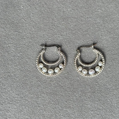 Pearl design pierce 1