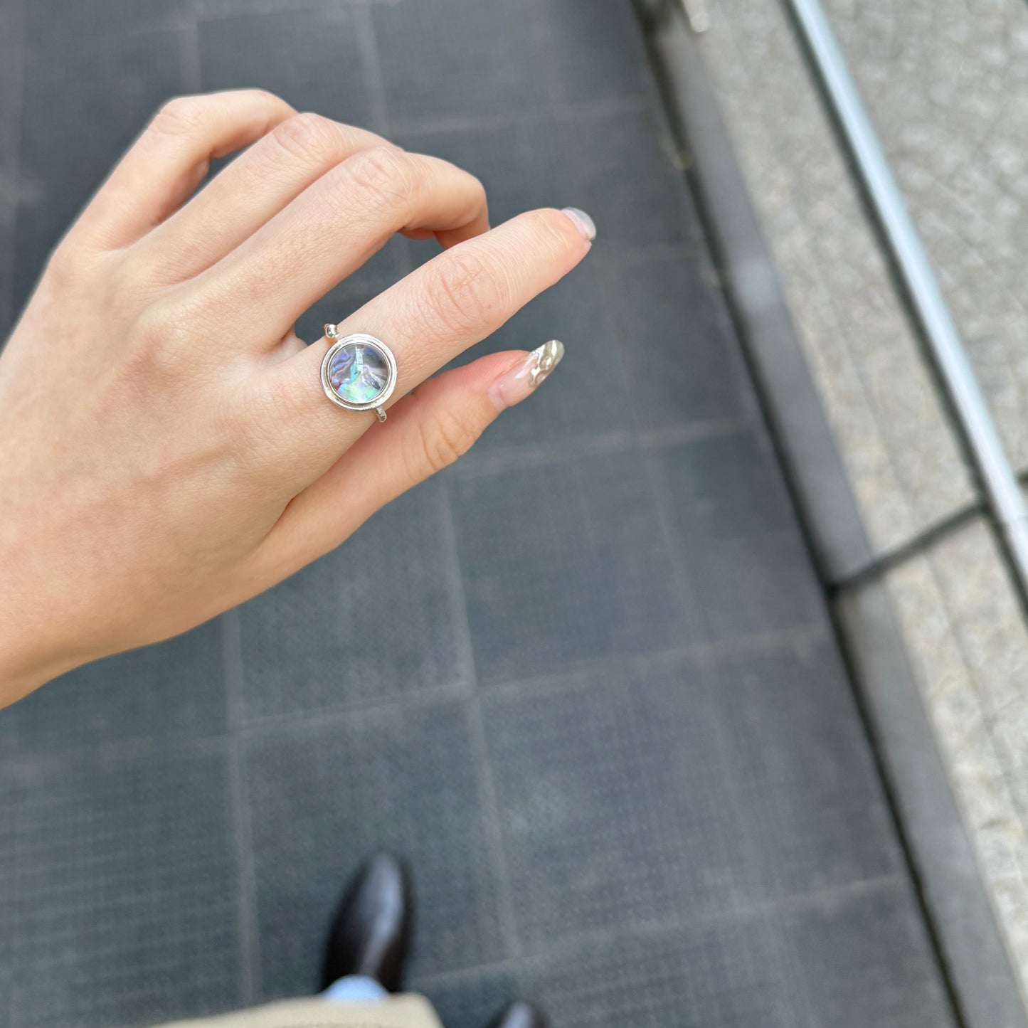 Doublet Abaloneshell ＆ Crystal ring 2