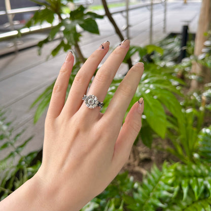 Flower design ring 11