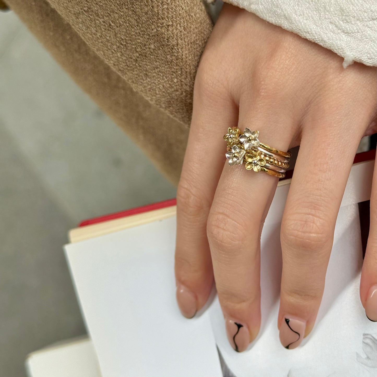 Stacking plain ring〈Flower〉