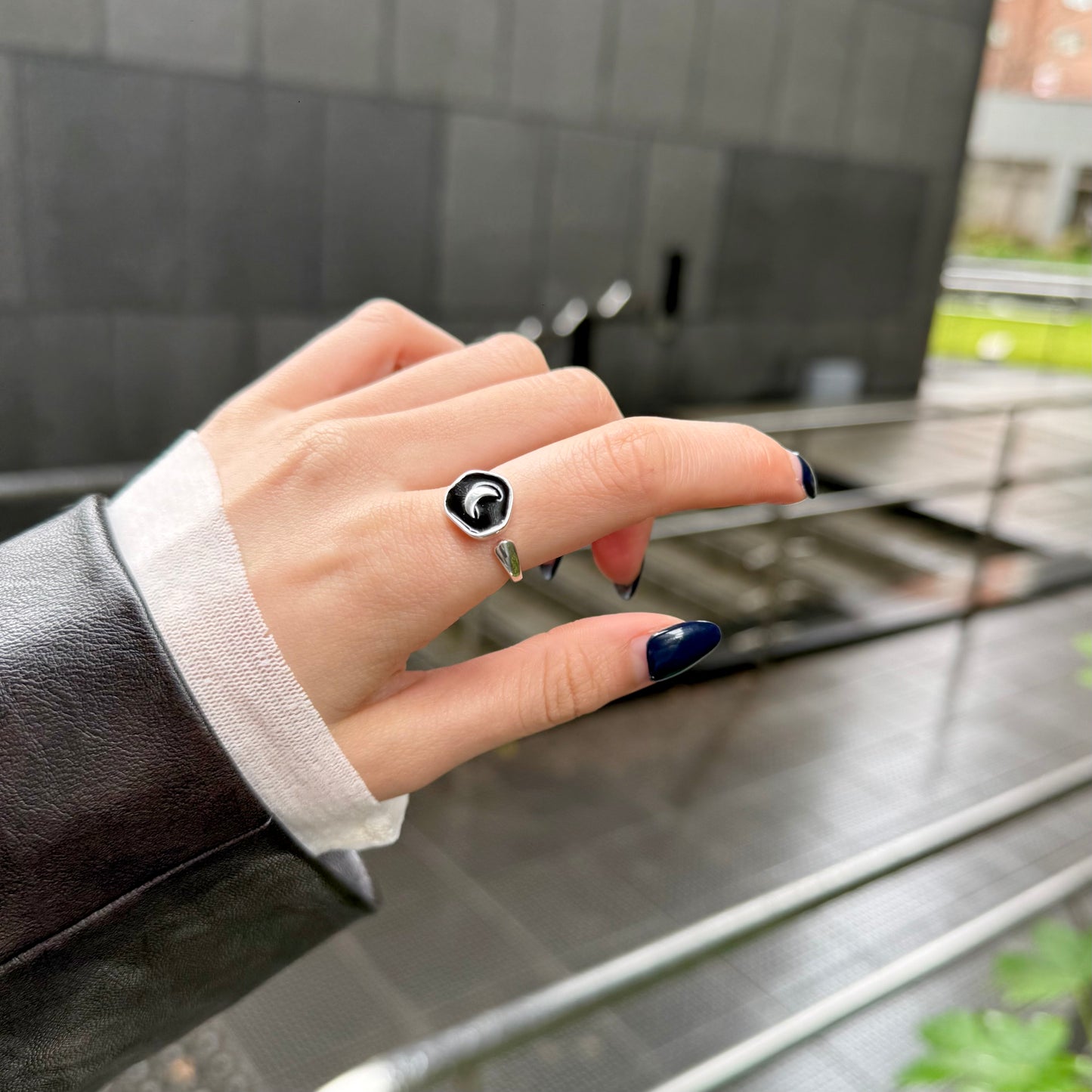 Enamel design ring〈Moon〉