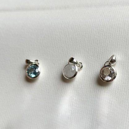 1stone charm 2