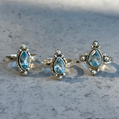 Blue topaz ring