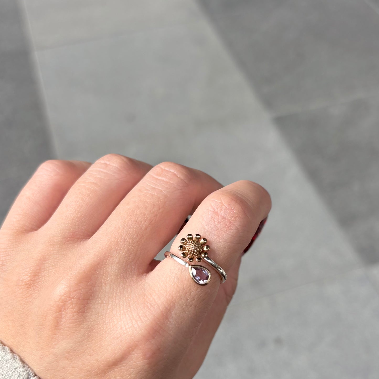 Flower design ring 21