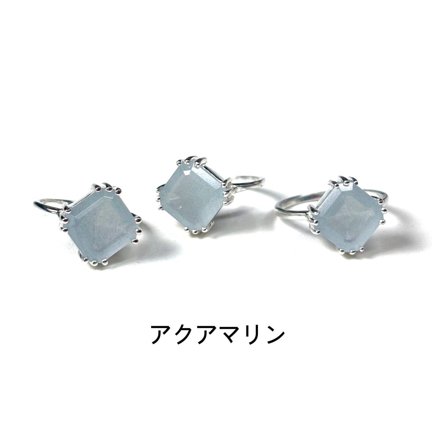Square design ring 1