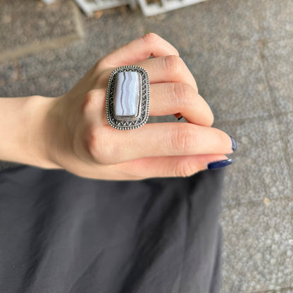 Big stone ring 1