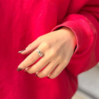 5stone ring 1