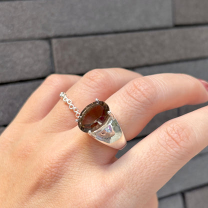 Concave cut ring