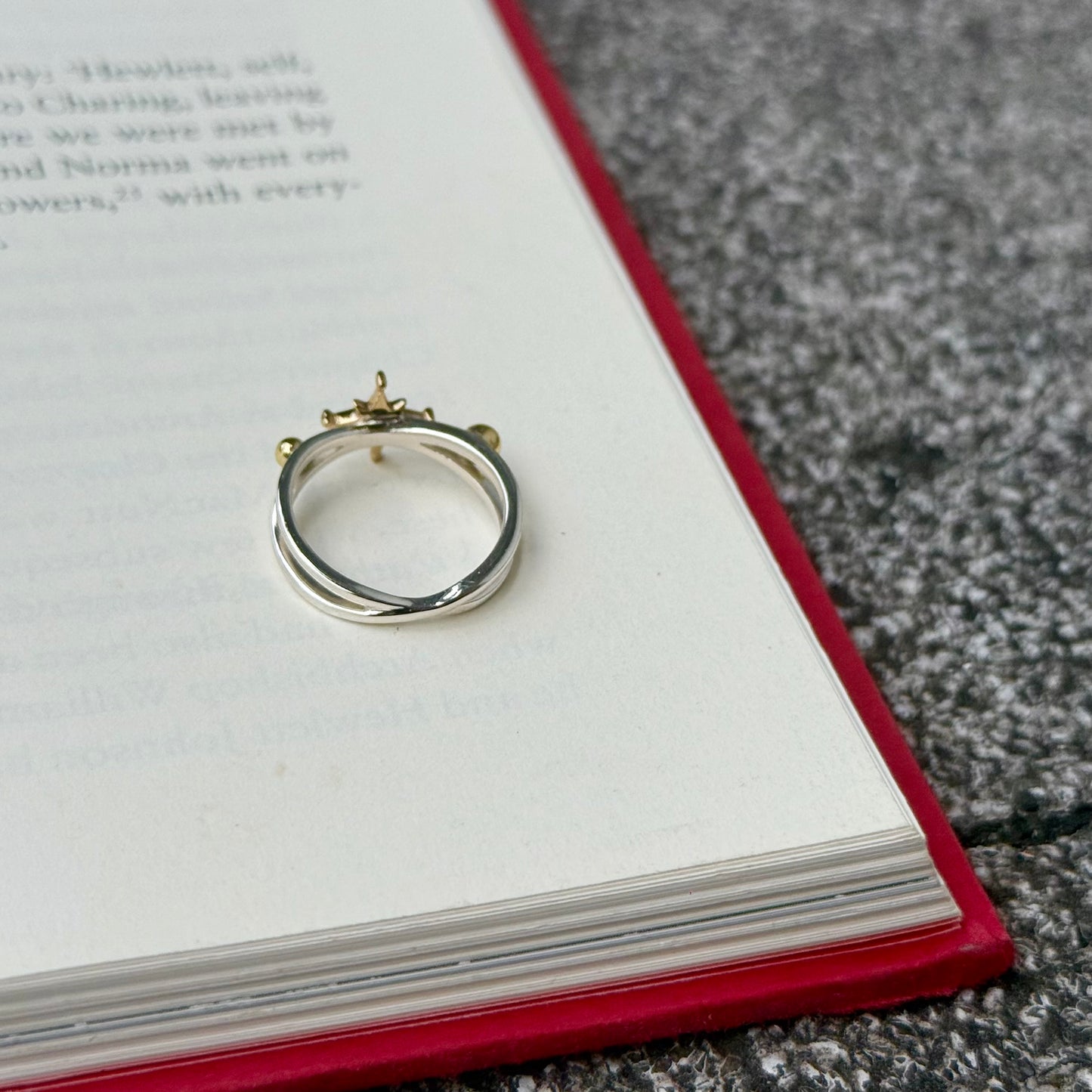 Star plain ring 13