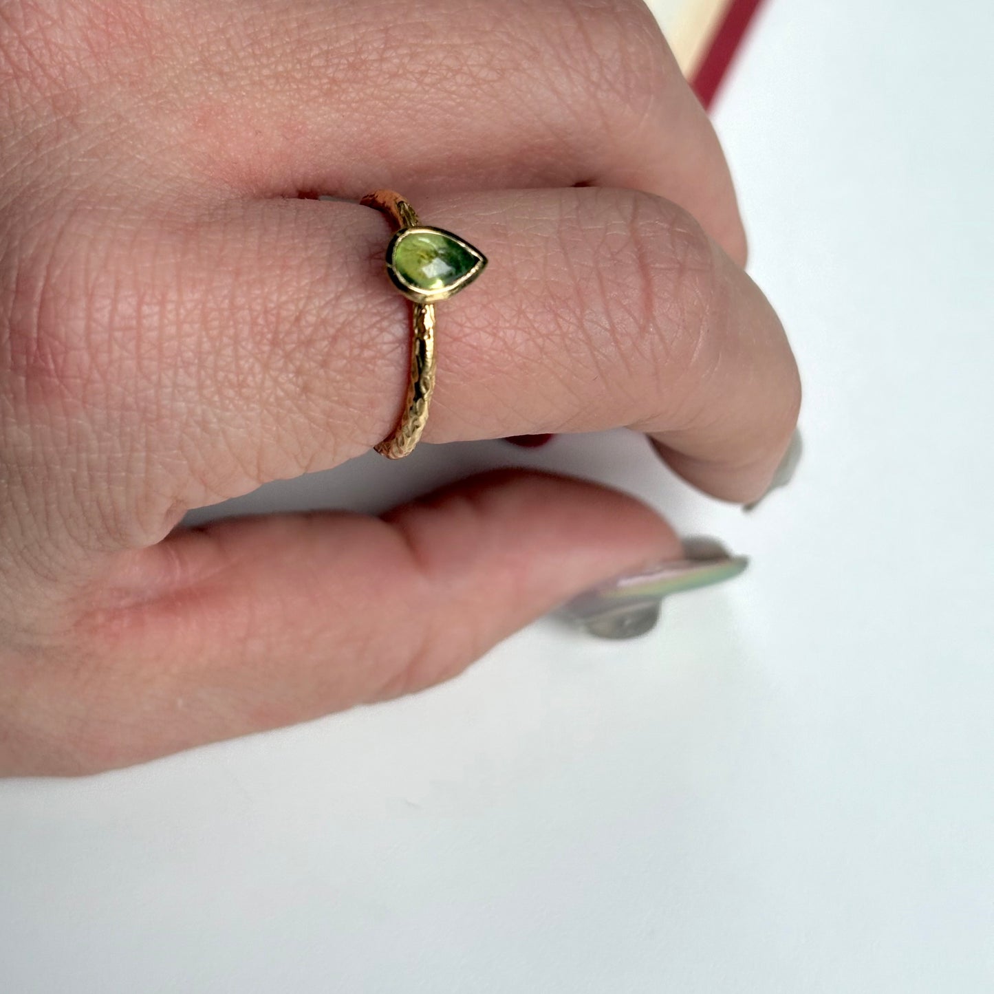Brass petit ring〈Peridot〉