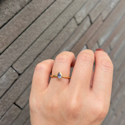 Brass petit ring 6