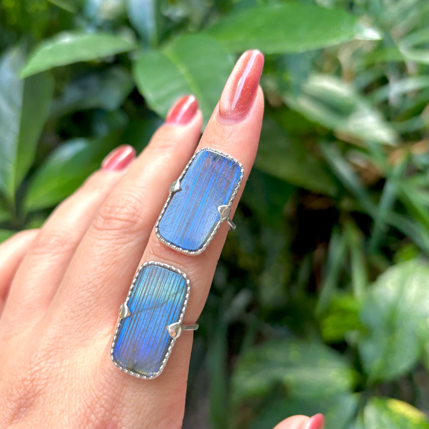 Big stone design ring 3