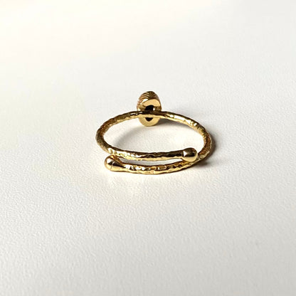 Brass petit ring 6