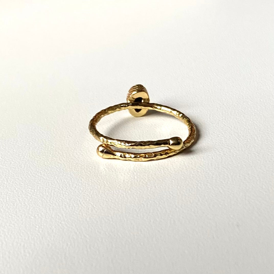 Brass petit ring 6