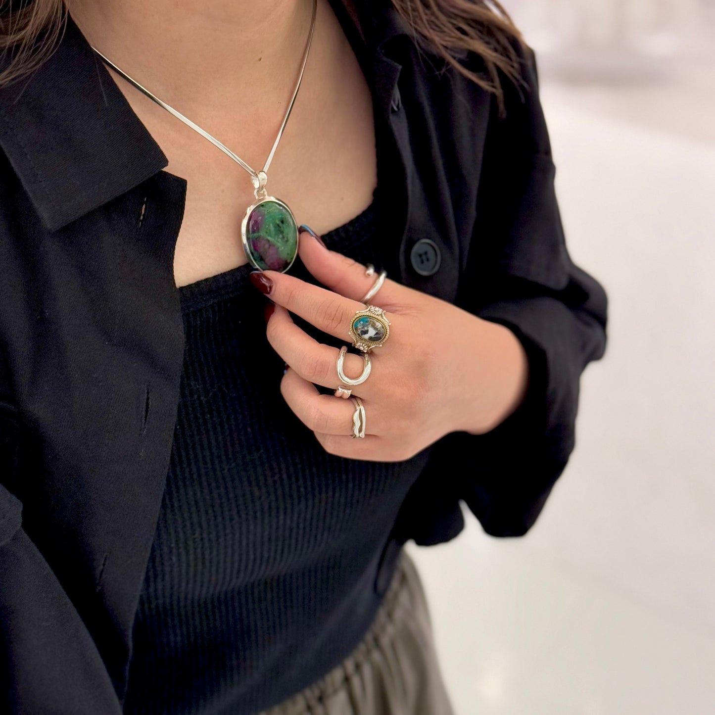 Big stone charm
