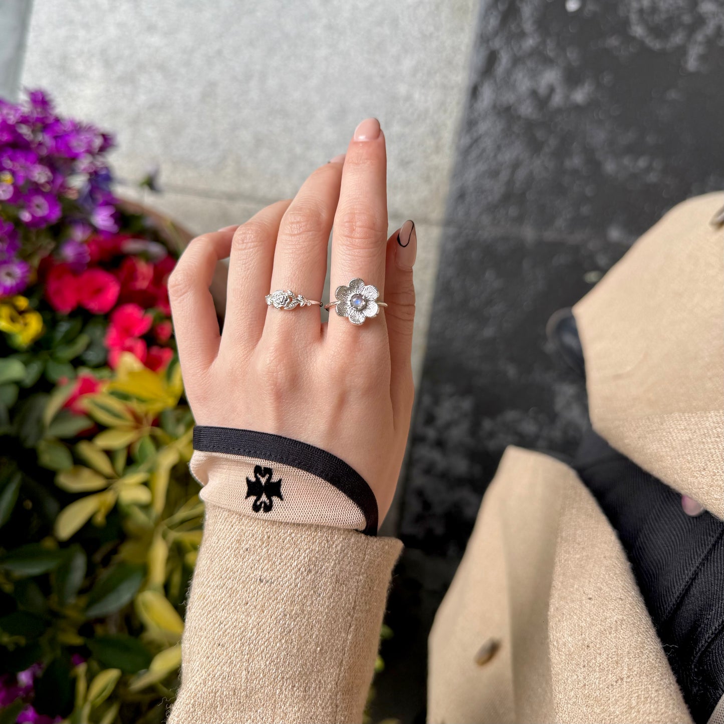 Flower design ring 7