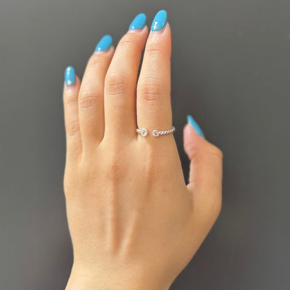 White topaz ring 7