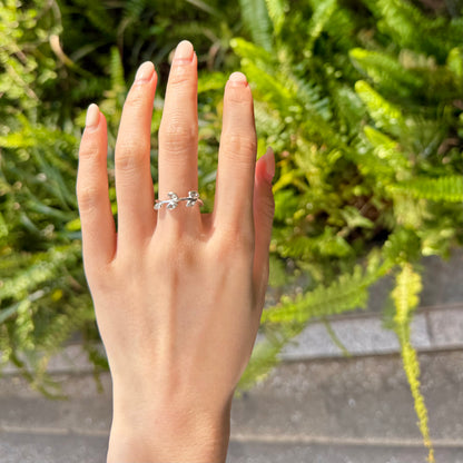 Leaf design ring