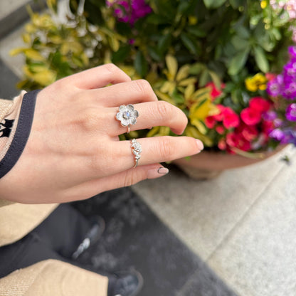 Flower design ring 7