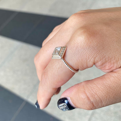 Silver925 petit  ring〈white/clear〉