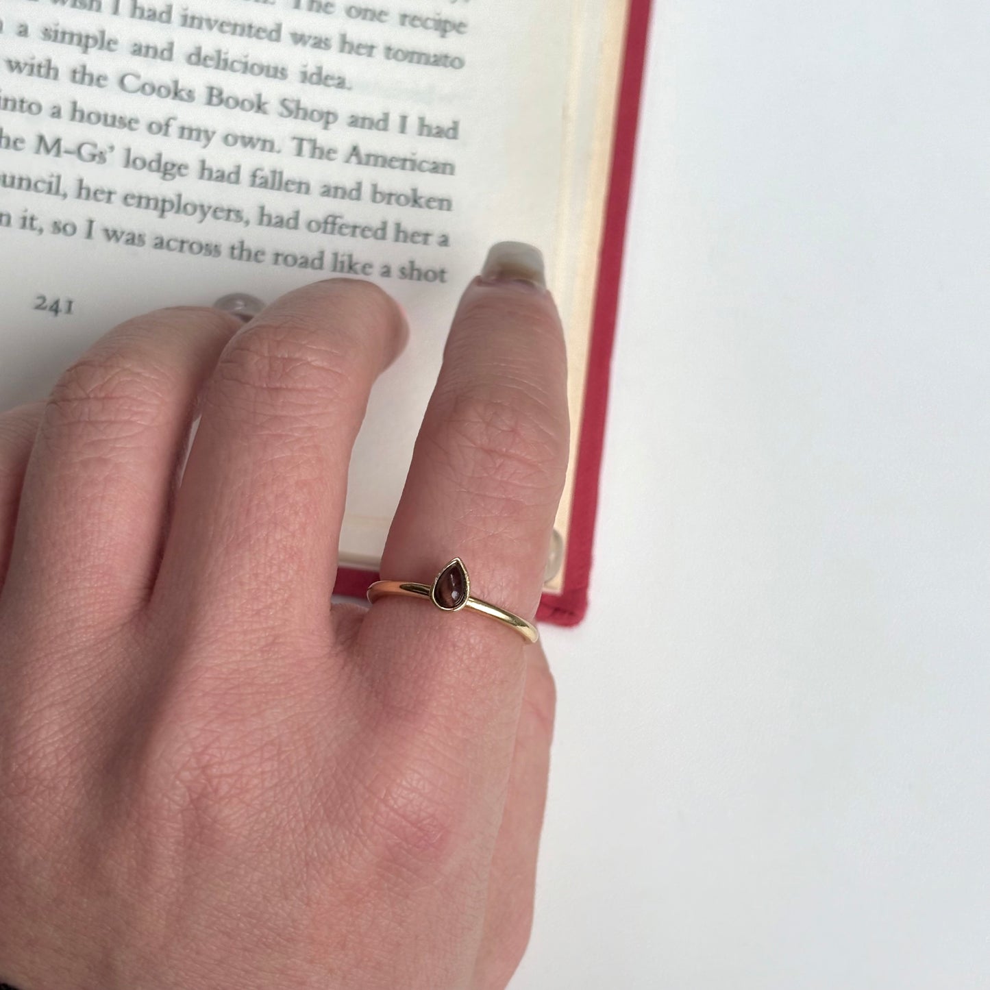 Brass petit ring〈Tiger eye〉