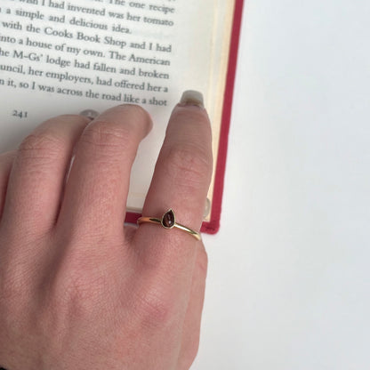 Brass petit ring〈Tiger eye〉