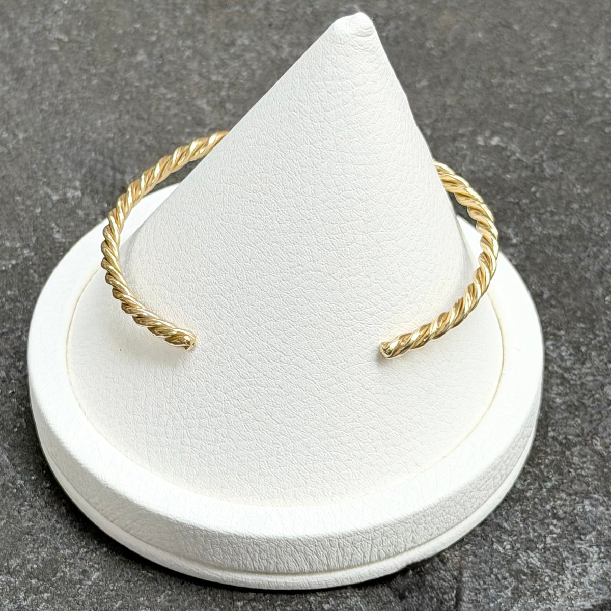 Brass plain bangle