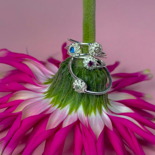 Flower design ring 9