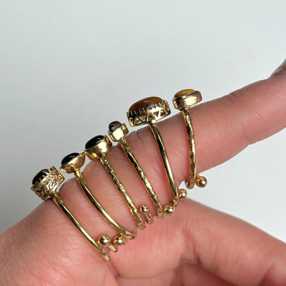 Brass petit ring〈Tiger eye〉