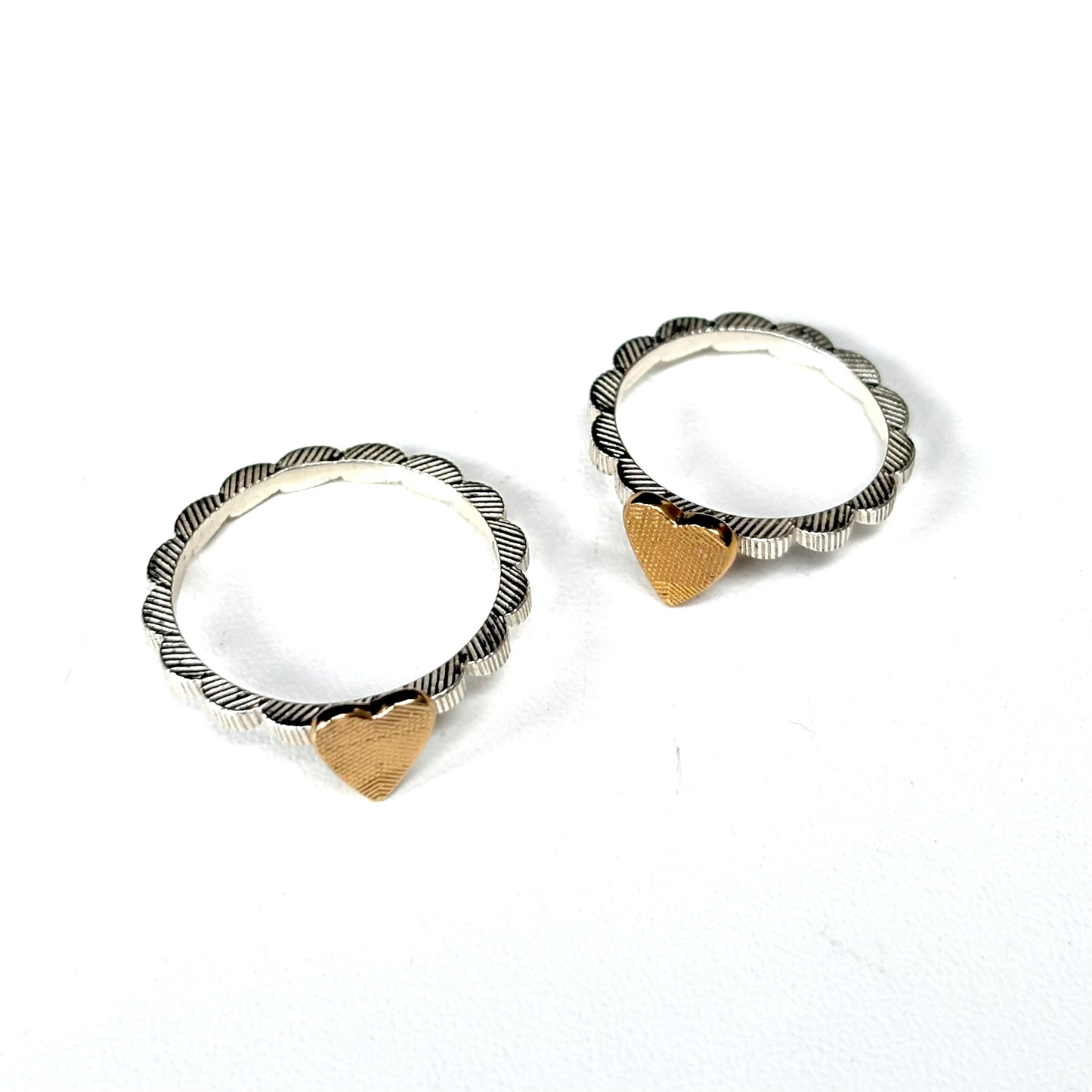 Heart plain ring 24