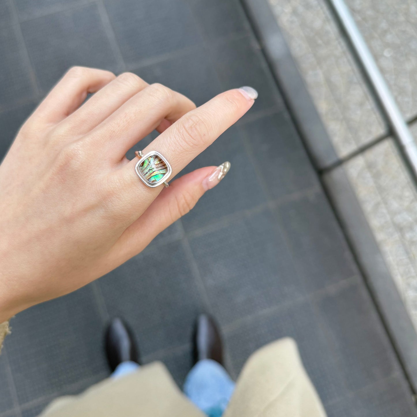 Doublet Abaloneshell ＆ Crystal ring 2