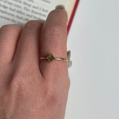 Brass petit ring〈Purple Labradorite〉