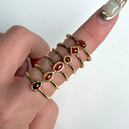 Brass petit ring〈Garnet〉