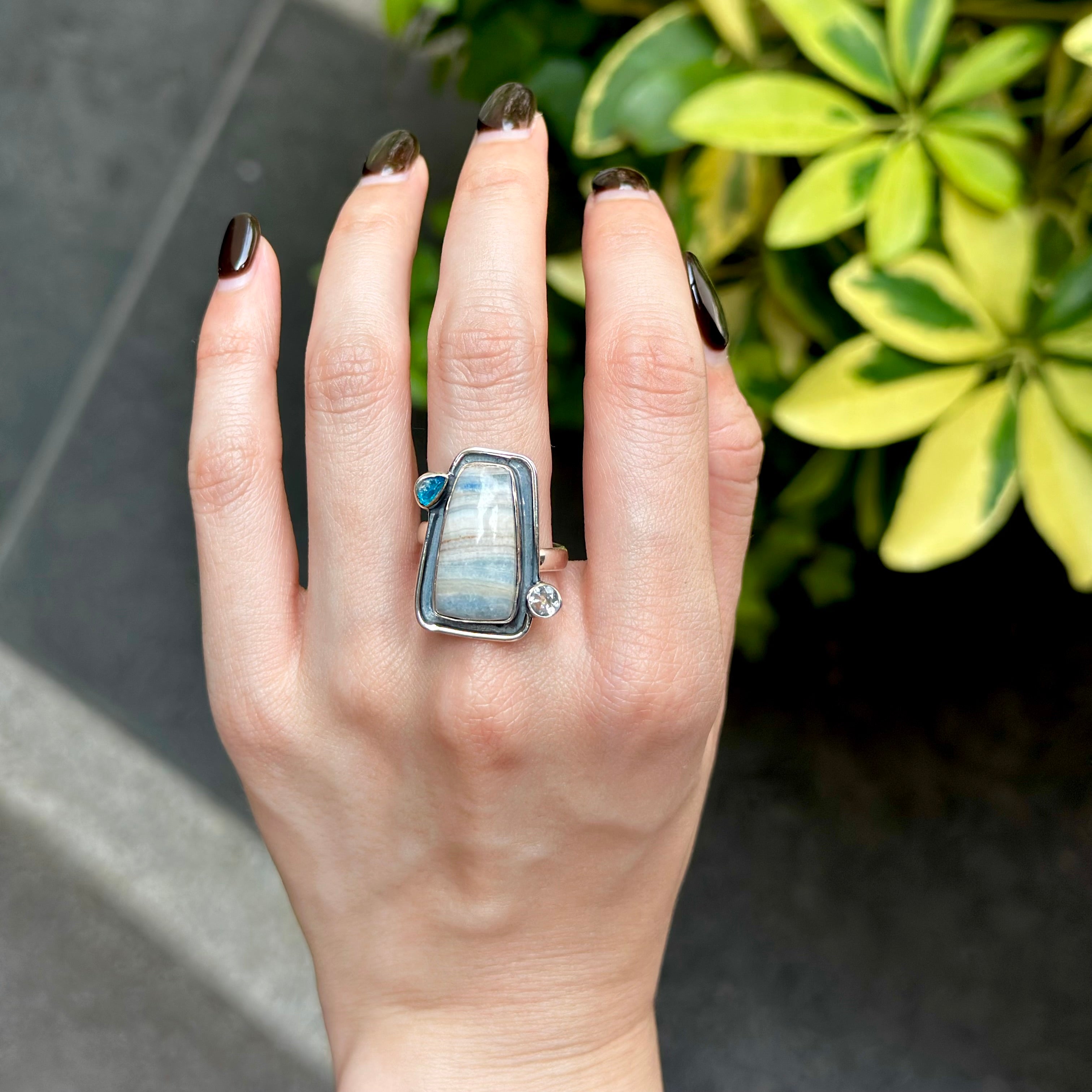 Big stone design ring 1 – Biju mam