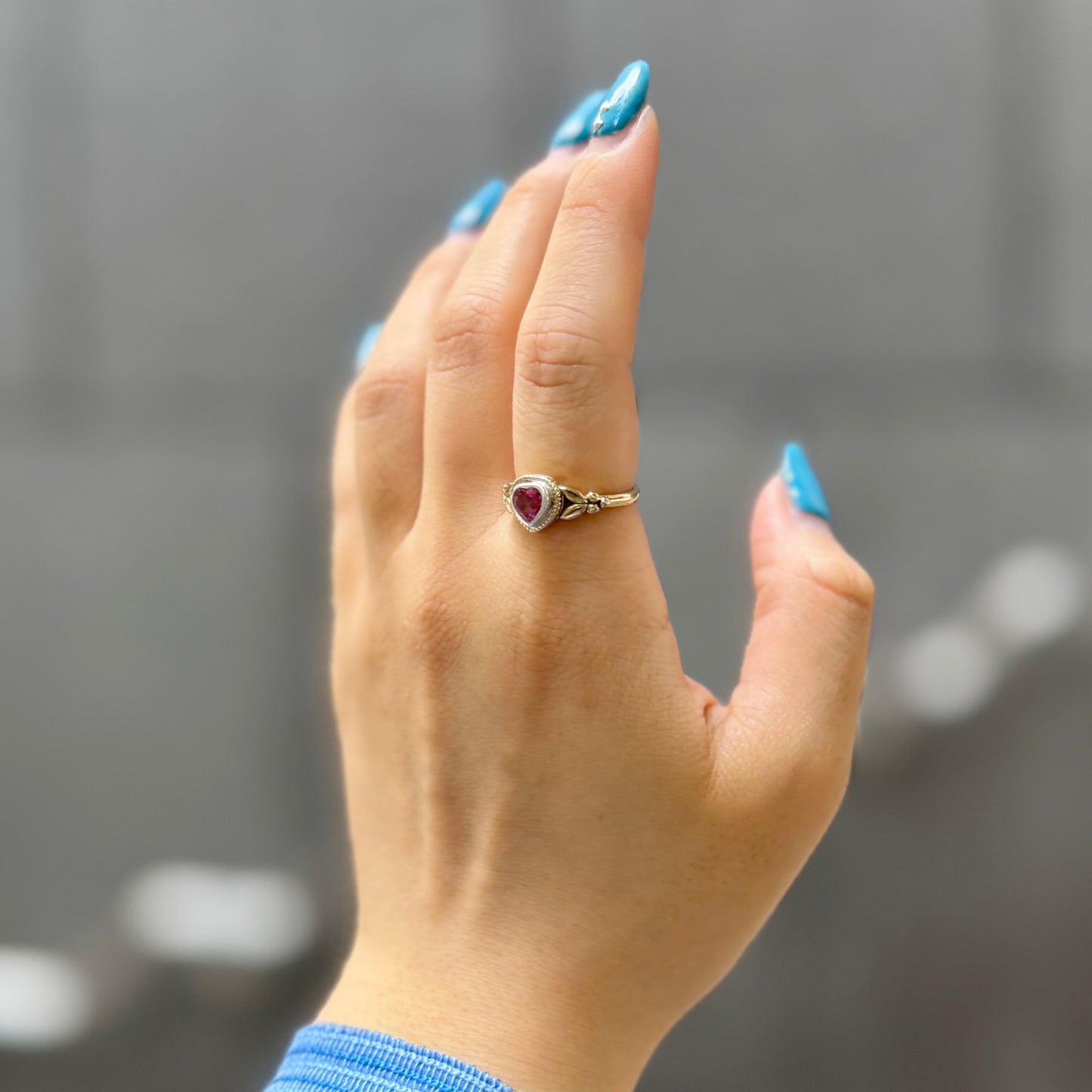 Heart design ring 6
