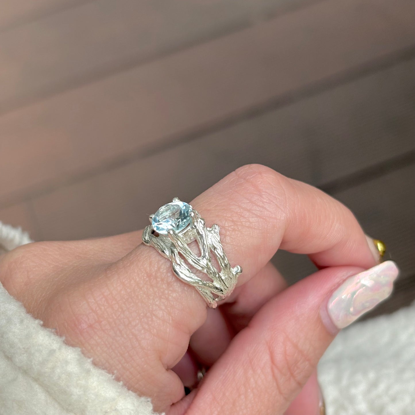 Botanical design ring