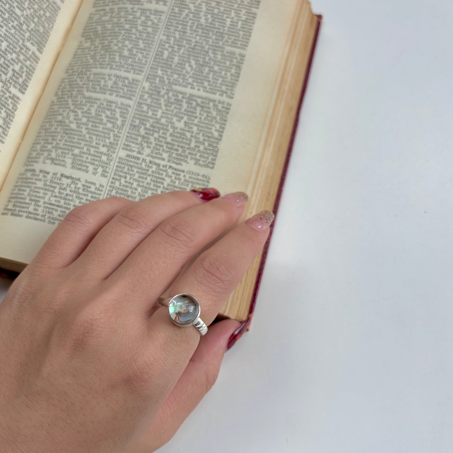 Doublet Abalone shell & Crystal ring 1