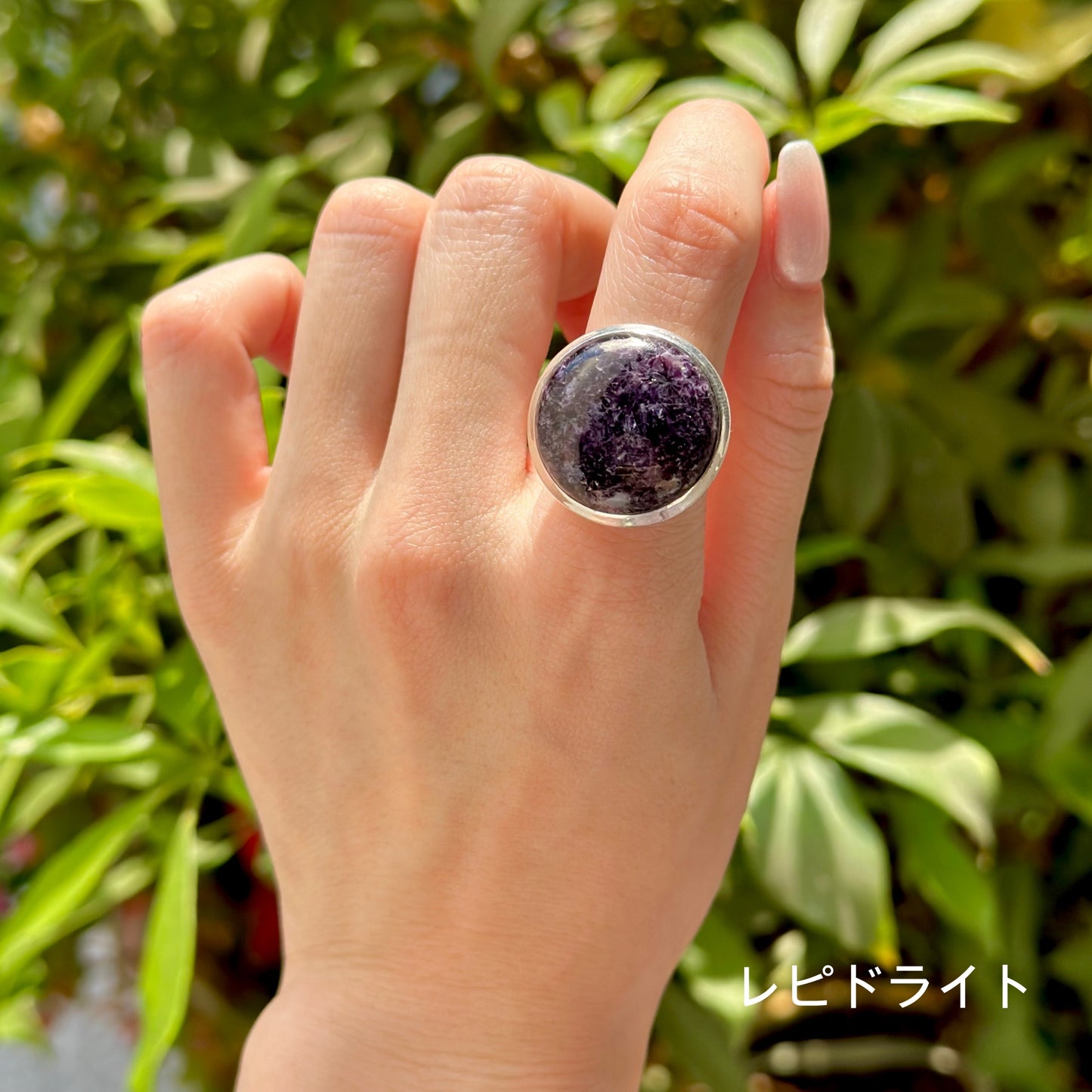 Big stone ring 5