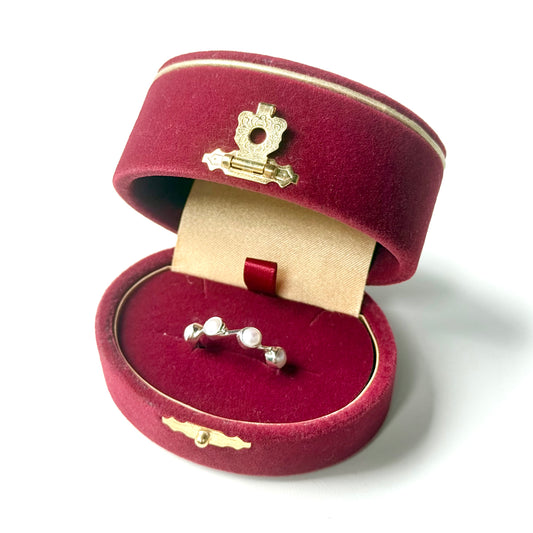 Pearl design ring 10