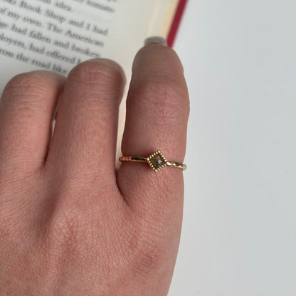 Brass petit ring〈Purple Labradorite〉