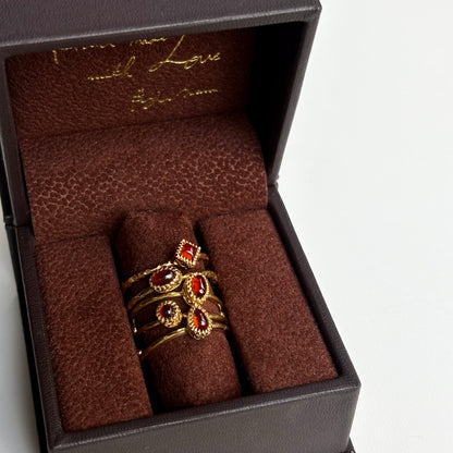 Brass petit ring〈Garnet〉